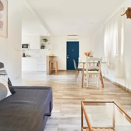Apartment A Pie De Calle Huelin *