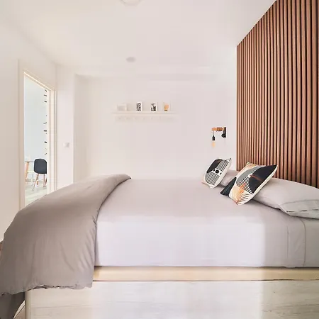 Apartment A Pie De Calle Huelin Malaga